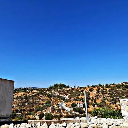 Mountains View Vouni